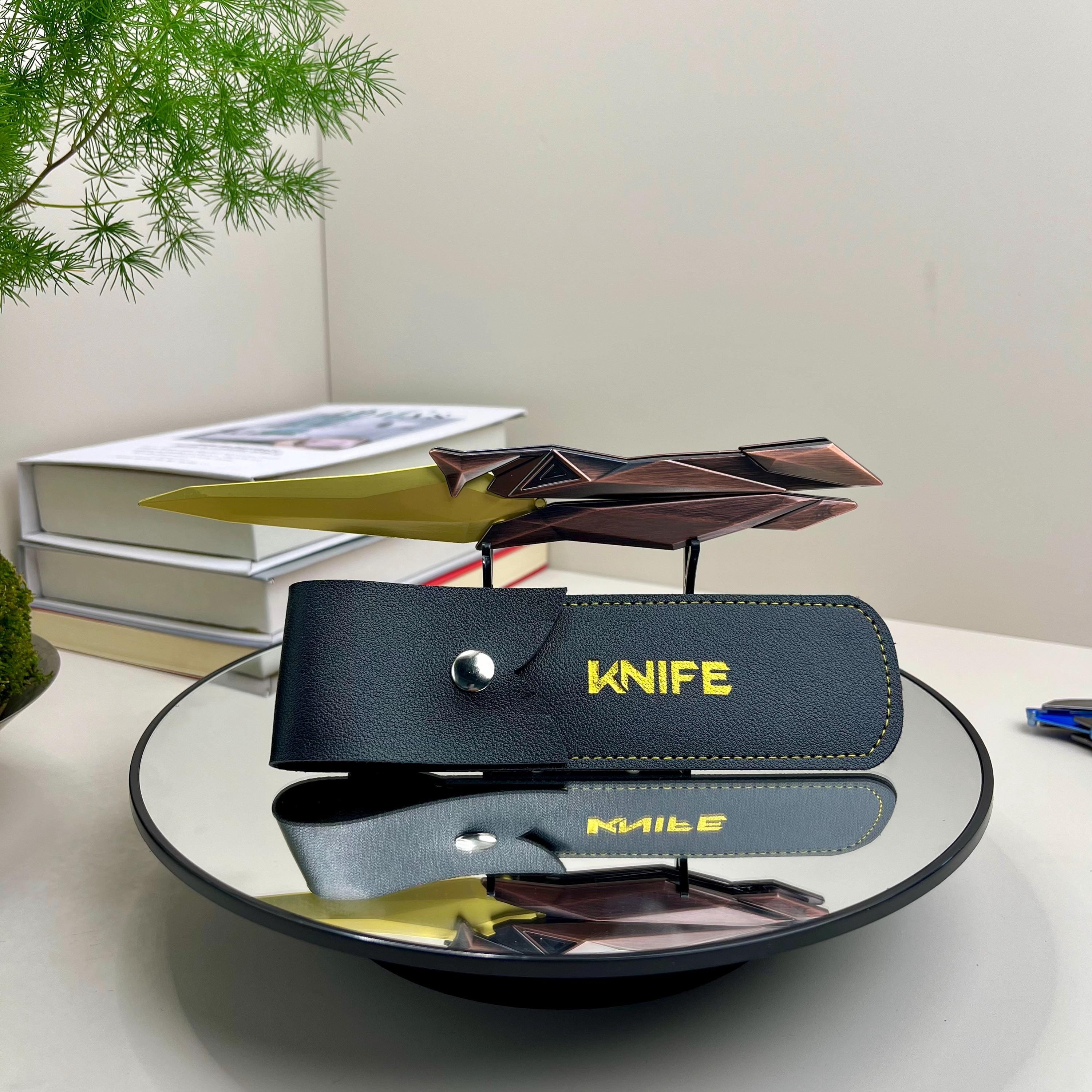 Valorant Singularity Knife – Folding Metal Collectible