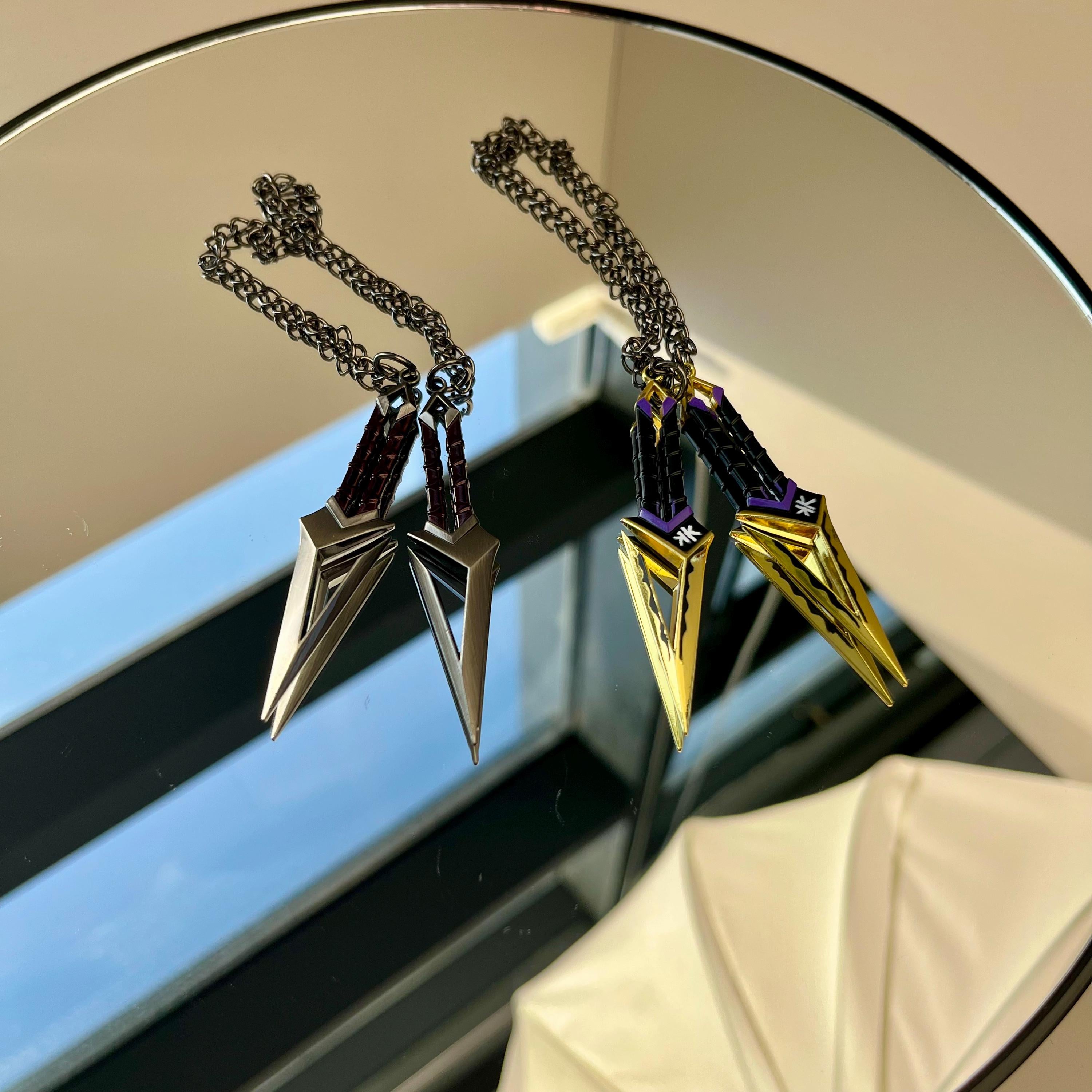 Valorant Kuronami No Yaiba Keychain – Metal Knife Model, Collectible Gift