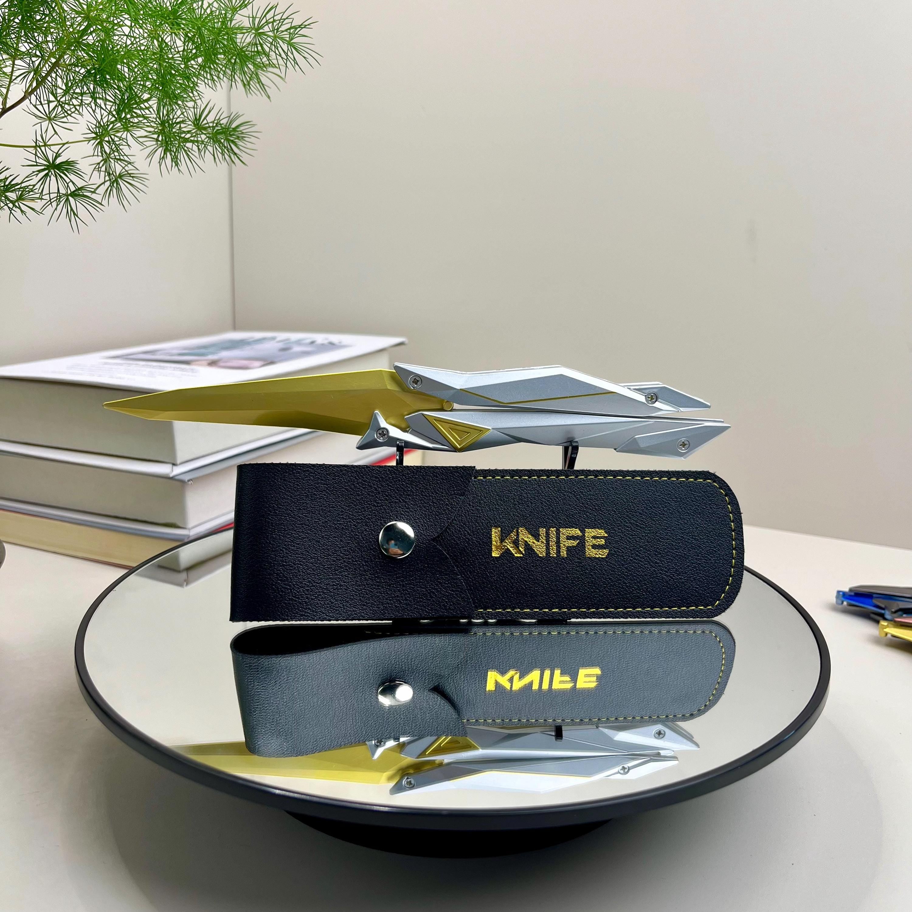 Valorant Singularity Knife – Folding Metal Collectible