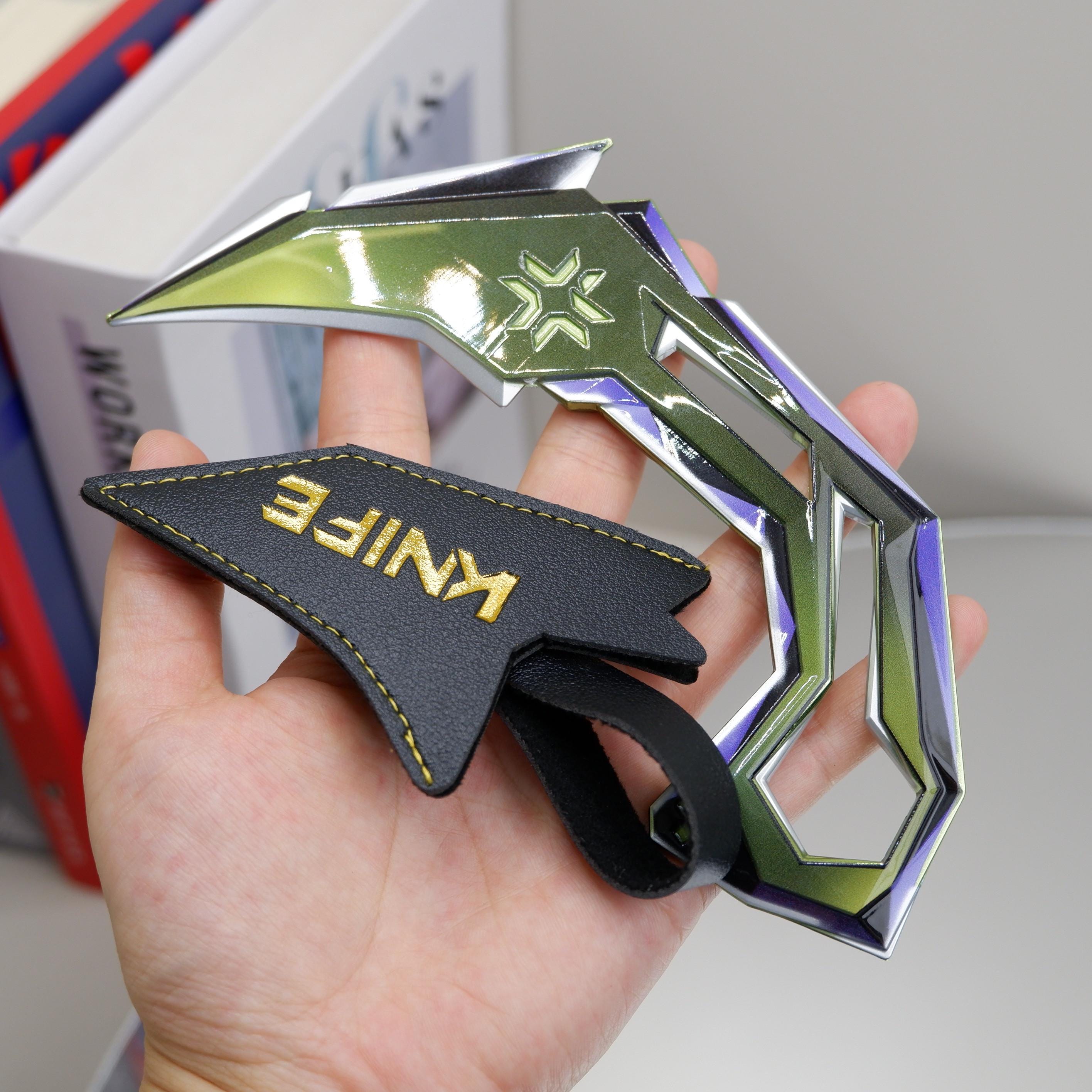 Valorant VCT Claw Knife – Rotatable Metal Collectible, Desktop Decor, Gamer Gift